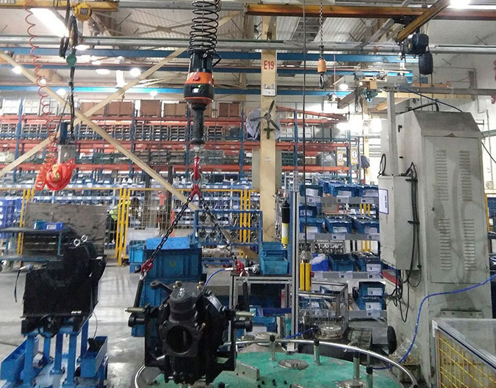 冠航機械加快智能起重機技術(shù)革新步伐，提高市場占有率